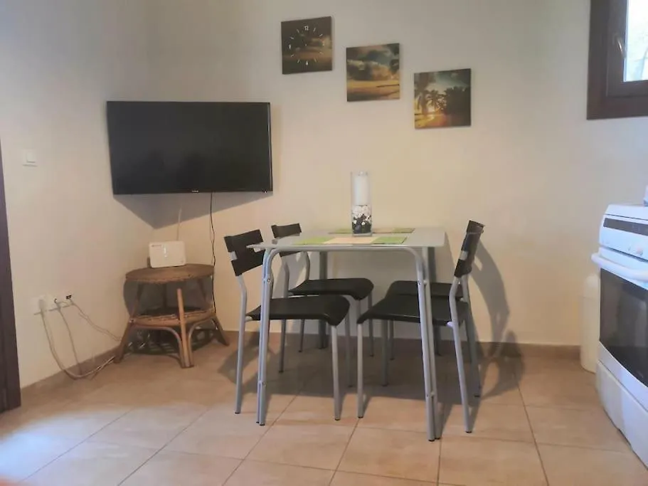 Dimitris Afytos Apartment