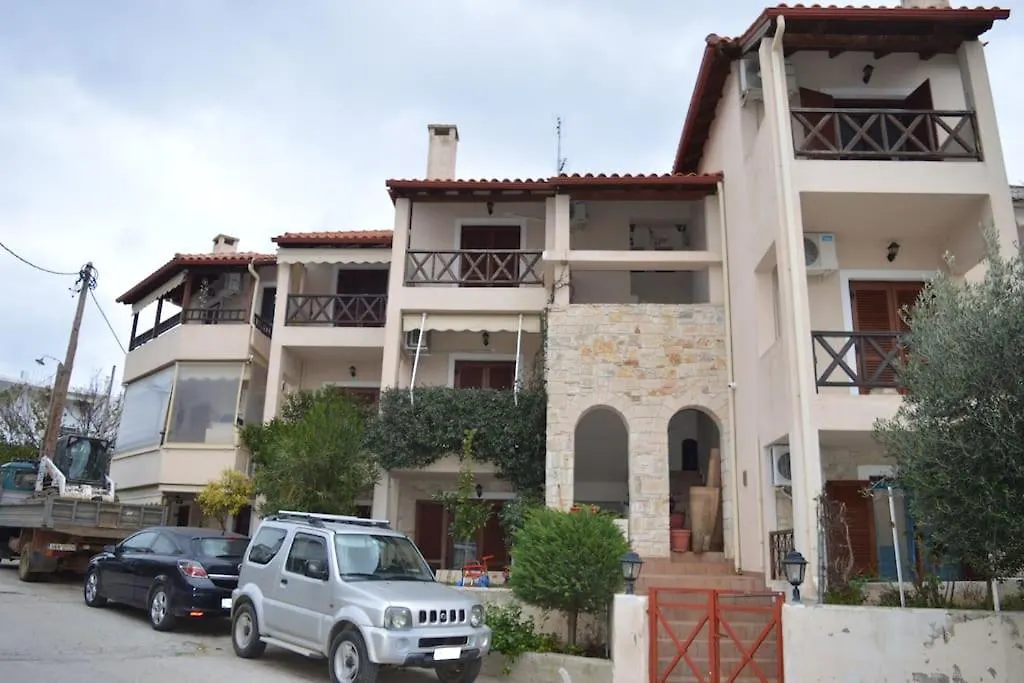 Dimitris Afytos Apartment location